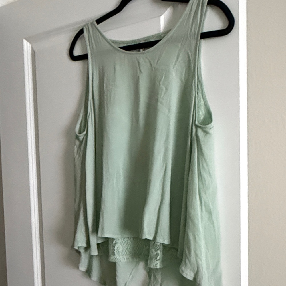 Paper Crane Mint Lace-Trim Sleeveless Tank